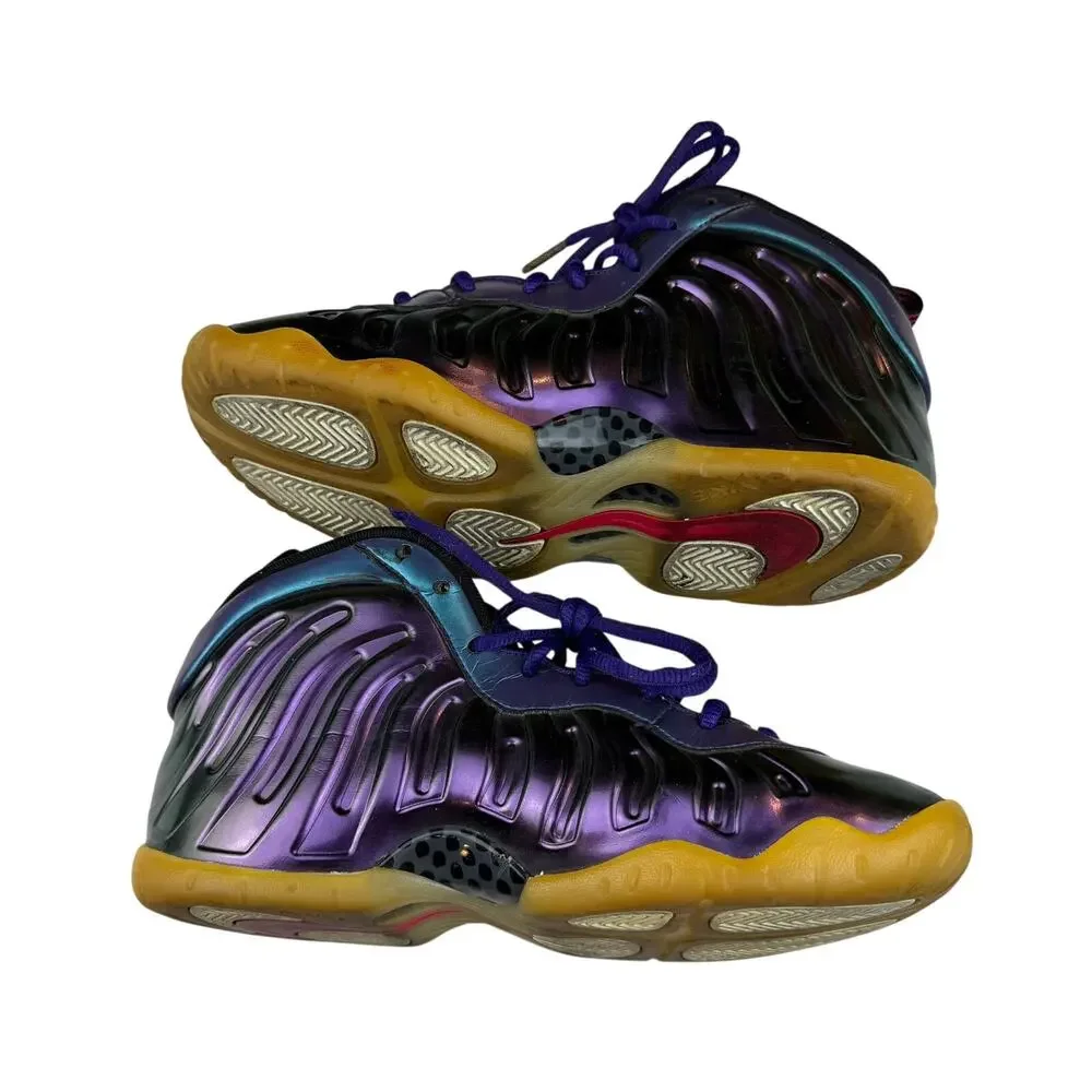 Nike Air Foamposite One Iridescent Purple GS Size 7Y